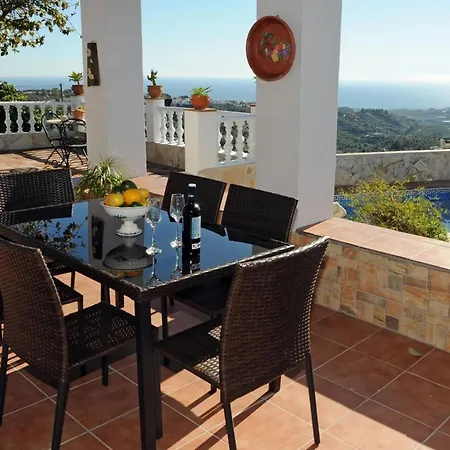 Mit Privatpool Fuer 4 Personen Ca 70 Qm In Frigiliana, Andalusien Costa Del Sol