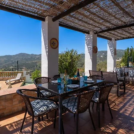 Mit Privatpool Fuer 4 Personen Ca 70 Qm In Frigiliana, Andalusien Costa Del Sol Holiday home