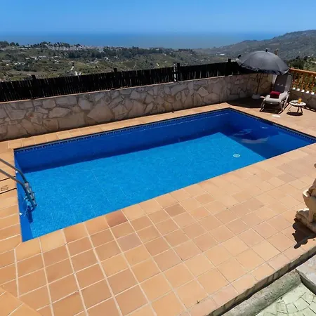 Mit Privatpool Fuer 4 Personen Ca 70 Qm In Frigiliana, Andalusien Costa Del Sol